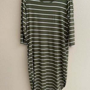 Olive green midi dress with pockets